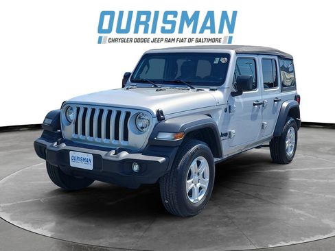 Used 2023 Jeep Wrangler Unlimited Sport AWD/4WD image 2
