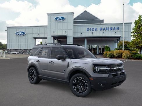 New 2025 Ford Bronco Sport Outer Banks w/ Outer Banks Tech Package+ image 8