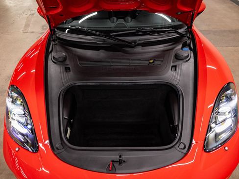 Used 2022 Porsche 718 Cayman RWD image 20
