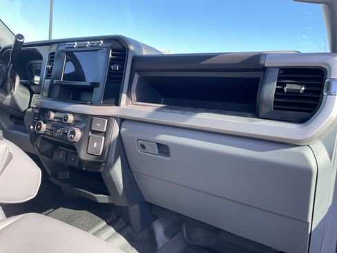 Used 2023 Ford F550 4x4 SuperCab Super Duty w/ Snow Plow Prep Package image 14