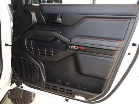 Used 2024 Toyota Tacoma TRD Pro AWD/4WD image 64