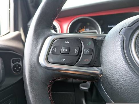 Used 2023 Jeep Wrangler Unlimited Rubicon w/ Cold Weather Group AWD/4WD image 24