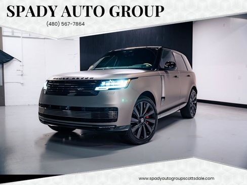 Used 2024 Land Rover Range Rover SV AWD/4WD image 1