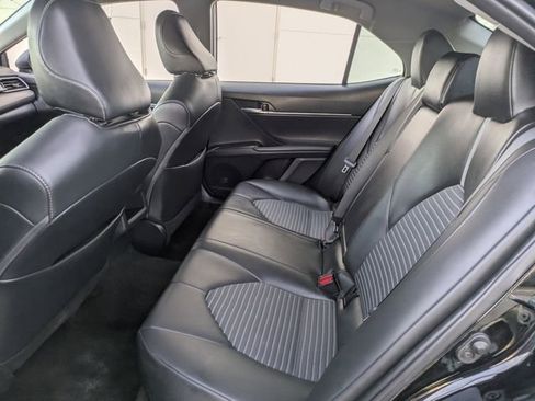 Used 2024 Toyota Camry SE image 26