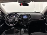 Used 2019 Jeep Cherokee Latitude w/ Popular Appearance Group image 2