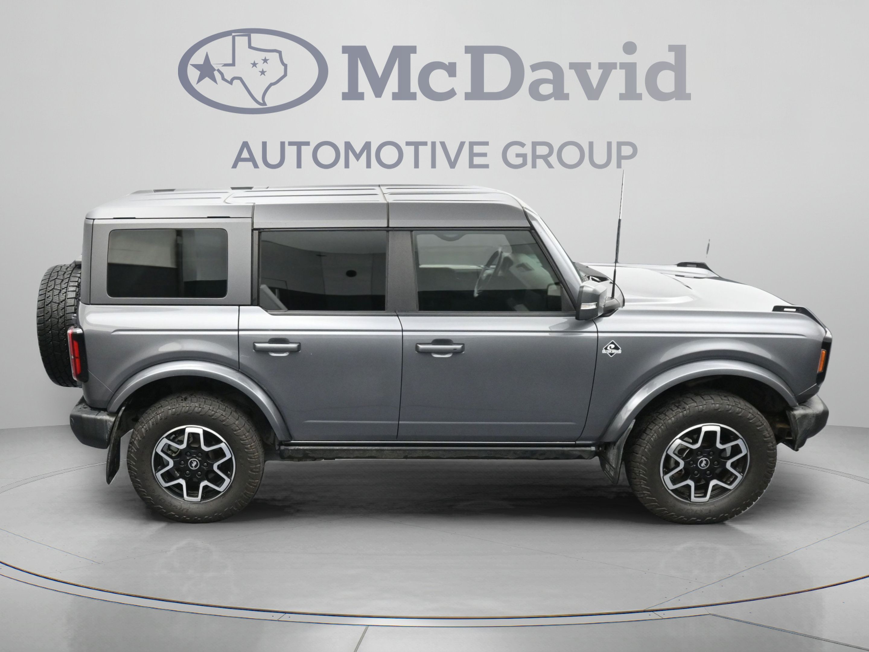 Used 2023 Ford Bronco Outer Banks AWD/4WD image 39