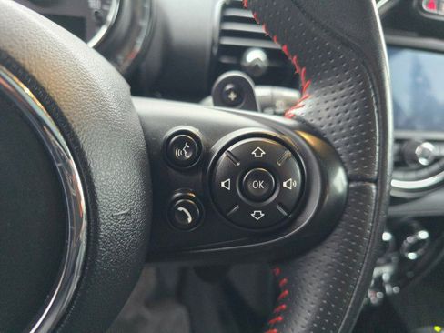 Used 2019 MINI Cooper Clubman S w/ Premium Package image 31