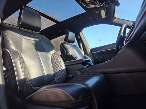 Used 2022 Jeep Grand Cherokee L Summit w/ Luxury Tech Group V image 28