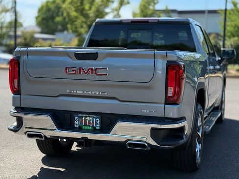 Used 2025 GMC Sierra 1500 SLT w/ SLT Premium Plus Package AWD/4WD image 5