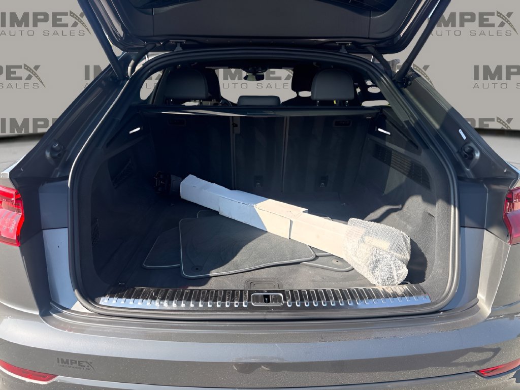 Used 2019 Audi Q8 Premium w/ Convenience Package AWD/4WD image 29