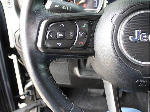 Used 2021 Jeep Wrangler Unlimited Sport w/ Sun And Sound Package AWD/4WD image 15