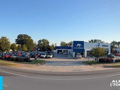 Used 2023 Hyundai Sonata Limited image 35