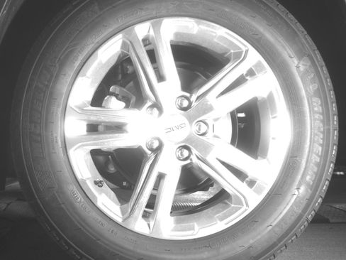 Used 2024 GMC Terrain SLE FWD image 21