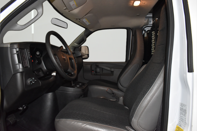 Used 2025 GMC Savana 2500 w/ Driver Convenience Package RWD image 18