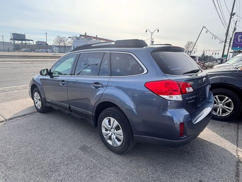 Used 2013 Subaru Outback 2.5i image 5