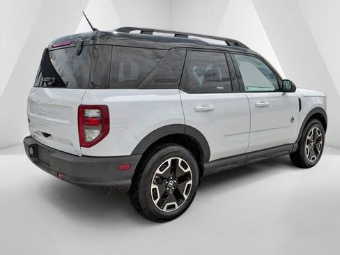 Used 2024 Ford Bronco Sport Outer Banks w/ Tech Package AWD/4WD image 7