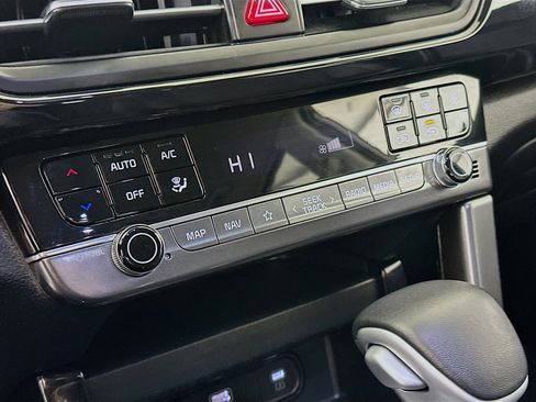 Used 2025 Kia Seltos S image 24