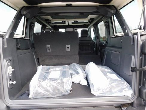 New 2025 Ford Bronco Badlands w/ Sasquatch Package AWD/4WD image 23
