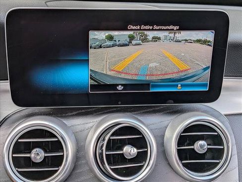 Used 2019 Mercedes-Benz C 300 Sedan image 12