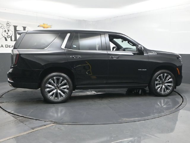 New 2026 Chevrolet Tahoe High Country AWD/4WD image 16
