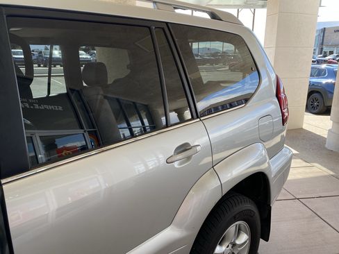 Used 2007 Lexus GX 470 AWD/4WD image 48