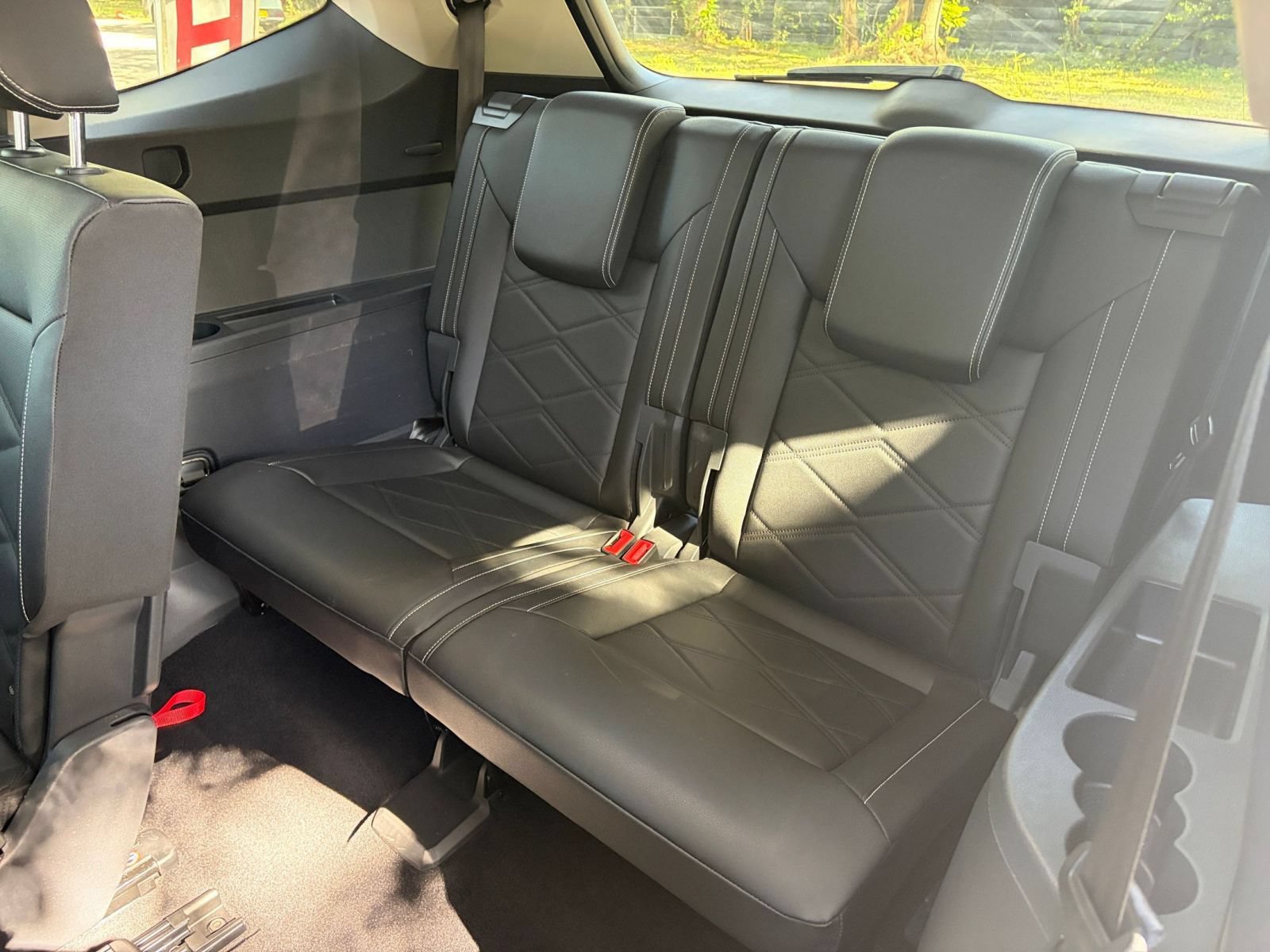 Used 2026 Volkswagen Atlas SE FWD image 30