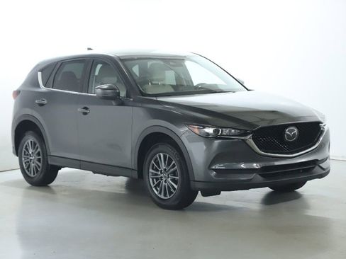 Used 2017 MAZDA CX-5 Touring w/ I-ACTIVSENSE Package AWD/4WD image 9