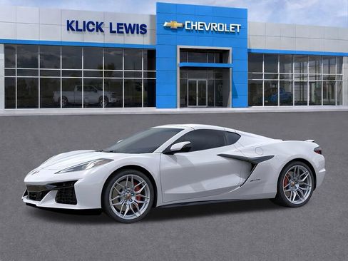 New 2026 Chevrolet Corvette Z06 w/ Battery Protection Package RWD image 2
