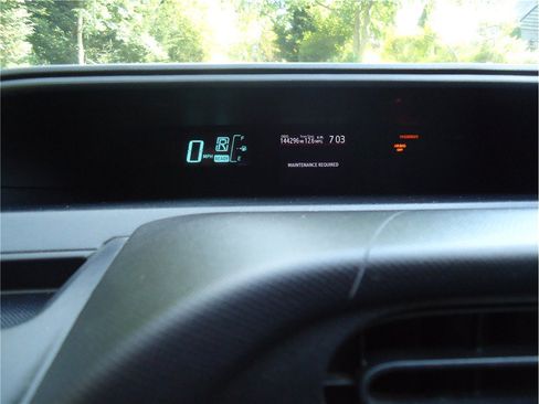 Used 2014 Toyota Prius C Two FWD image 17