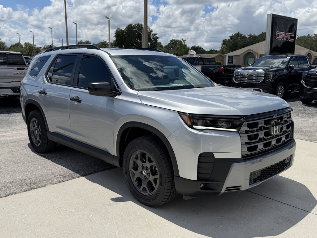 New 2026 Honda Pilot TrailSport image 2