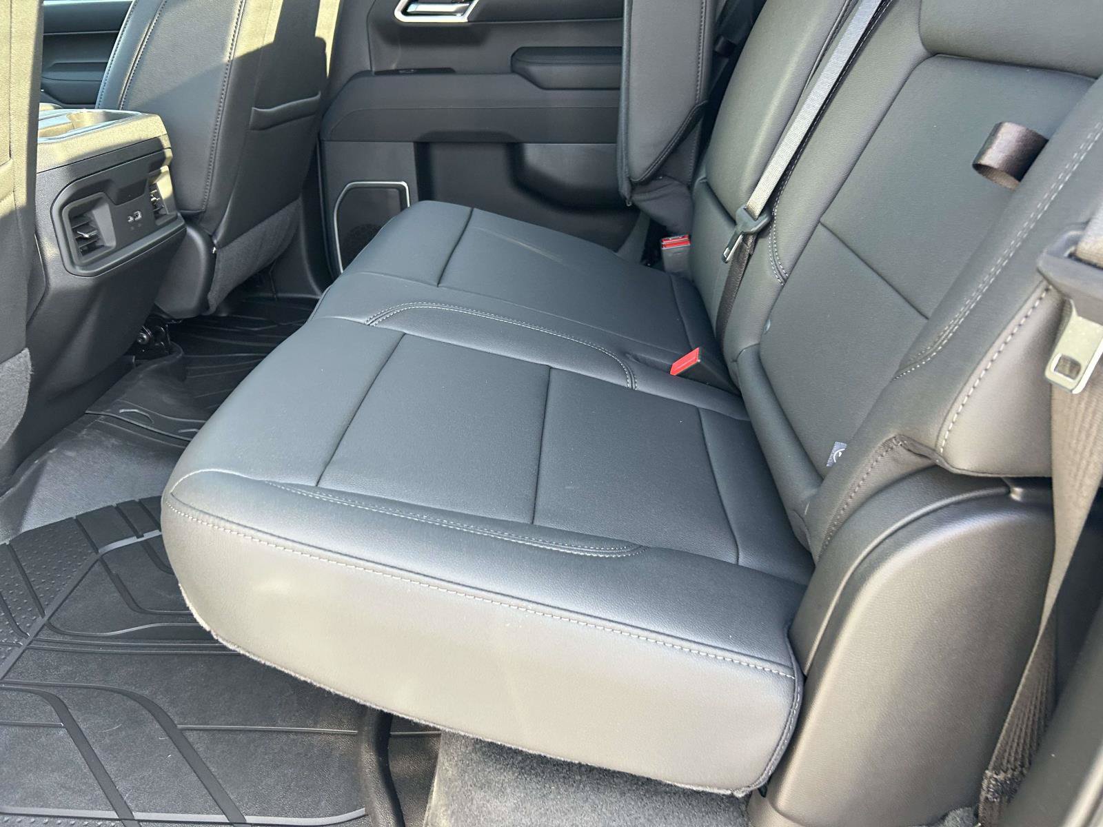 New 2026 Chevrolet Silverado 1500 RST AWD/4WD image 16