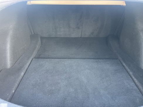 Used 2018 Tesla Model 3 Long Range image 9