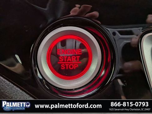 Used 2020 Honda Pilot Touring image 33