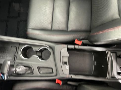 Used 2025 Dodge Durango GT AWD/4WD image 14