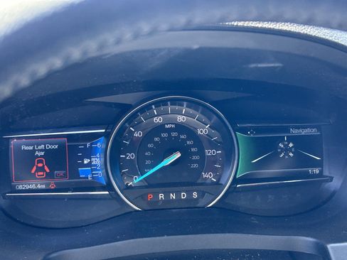 Used 2017 Ford Explorer Limited FWD image 18