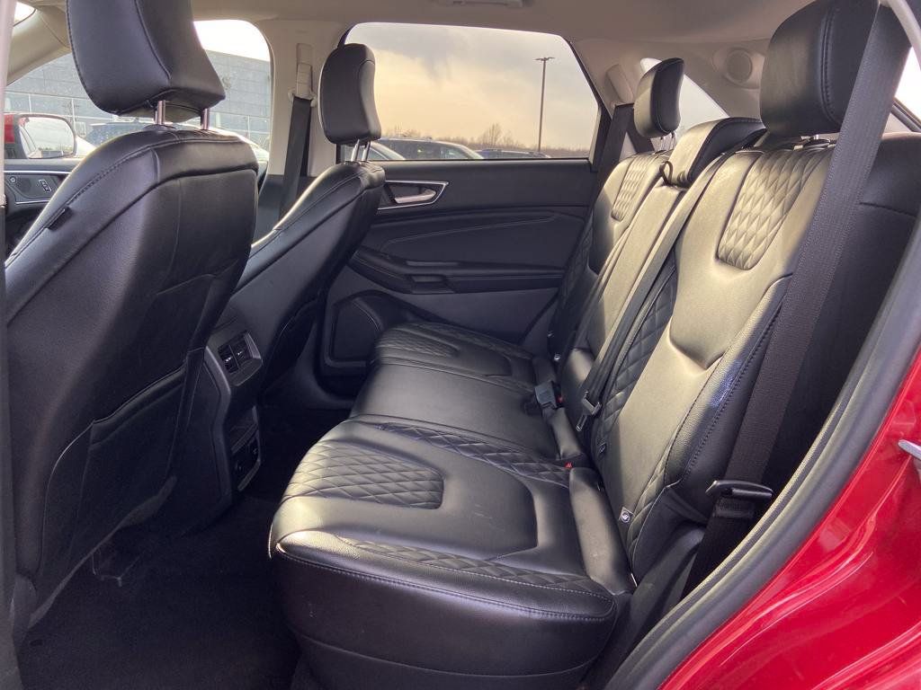 Used 2023 Ford Edge Titanium AWD/4WD image 16