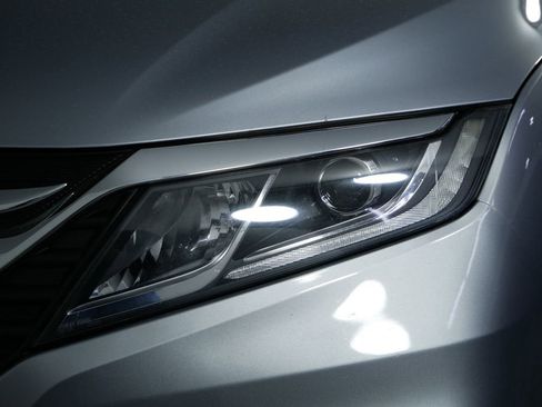 Used 2019 Honda Odyssey EX-L image 14