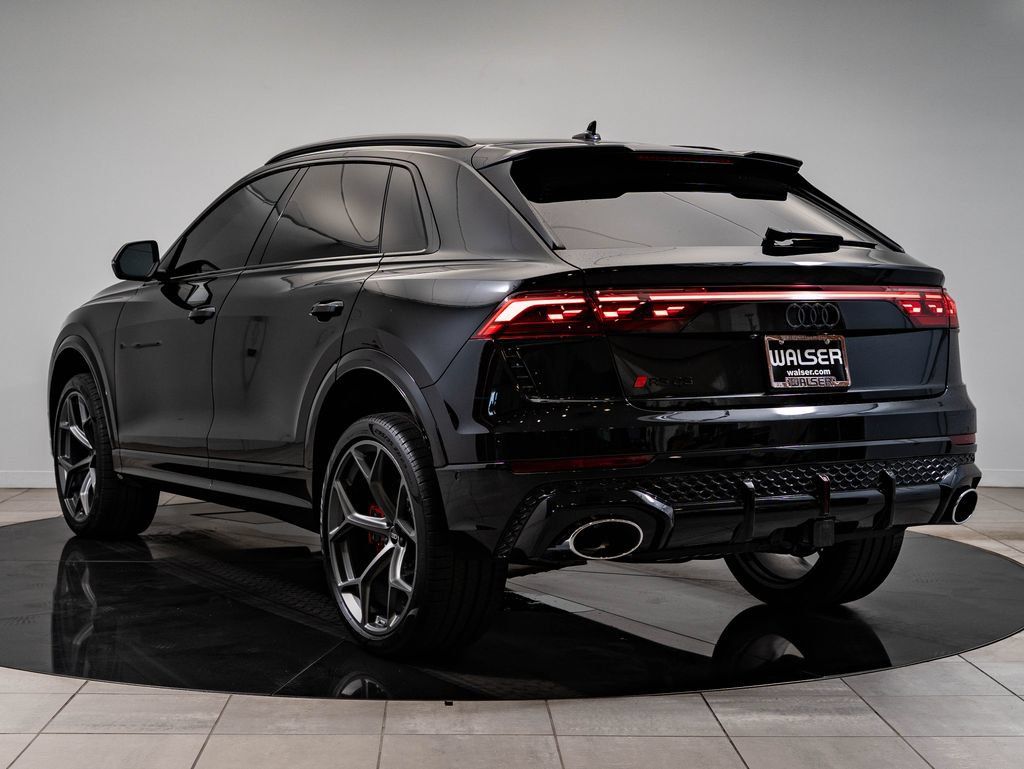 Used 2025 Audi RS Q8 performance AWD/4WD image 6