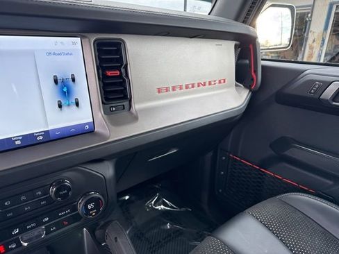 Used 2024 Ford Bronco Raptor w/ Interior Carbon Fiber Pack 6 image 33