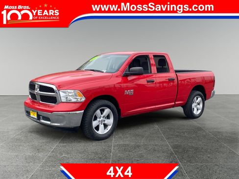 Used 2024 RAM 1500 Classic SLT AWD/4WD image 1