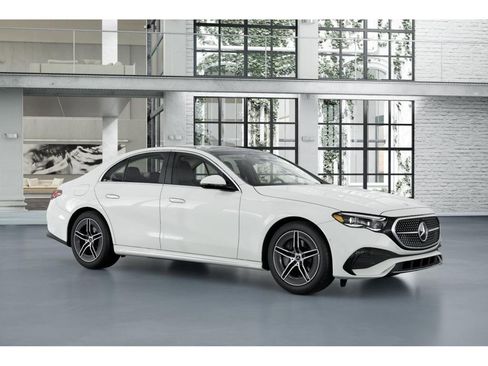 New 2026 Mercedes-Benz E 450 4MATIC Sedan image 12