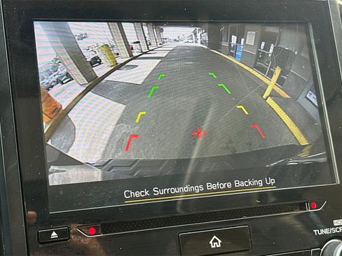 Used 2021 Subaru Forester Limited image 16