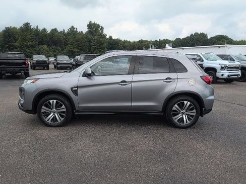 Used 2020 Mitsubishi Outlander Sport ES FWD image 3