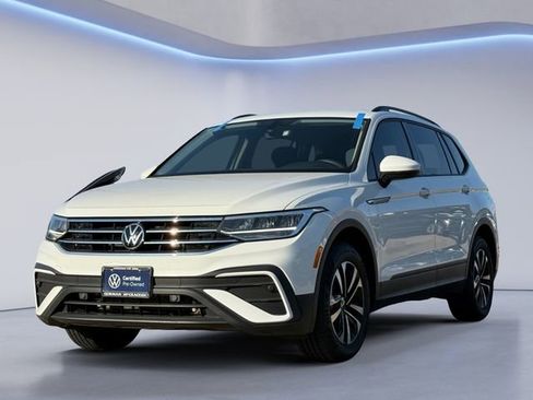 Certified 2023 Volkswagen Tiguan S image 7