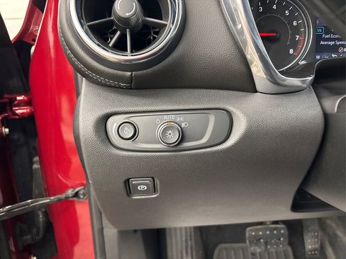 Used 2019 Chevrolet Blazer LT w/ Sun and Wheels Package image 28