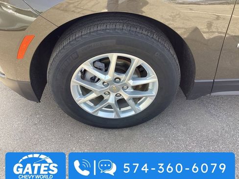 Used 2024 Chevrolet Equinox LT image 34