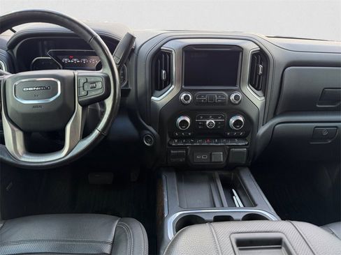 Used 2020 GMC Sierra 3500 Denali w/ Denali Ultimate Package image 9