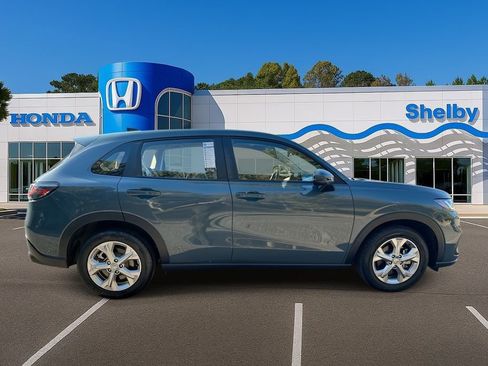 Used 2024 Honda HR-V LX image 9