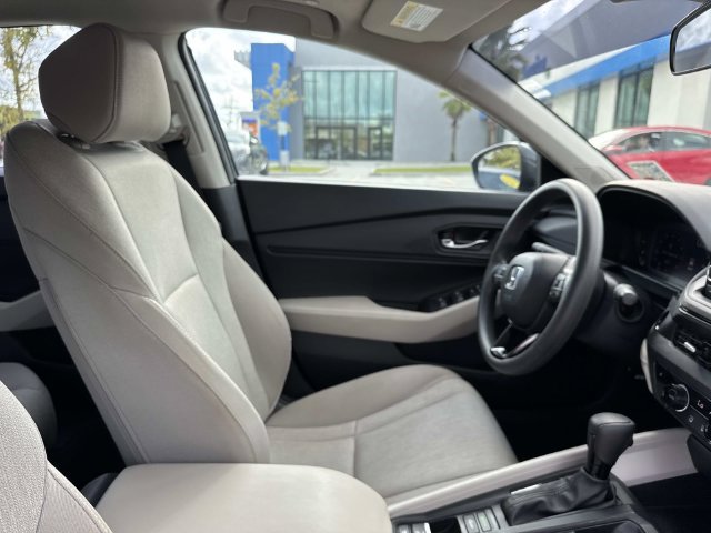 Used 2023 Honda Accord EX image 11