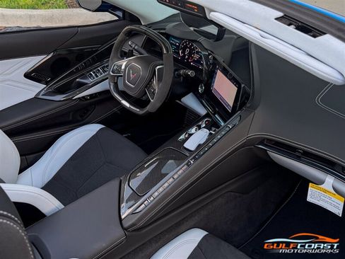 Used 2024 Chevrolet Corvette Z06 RWD image 34